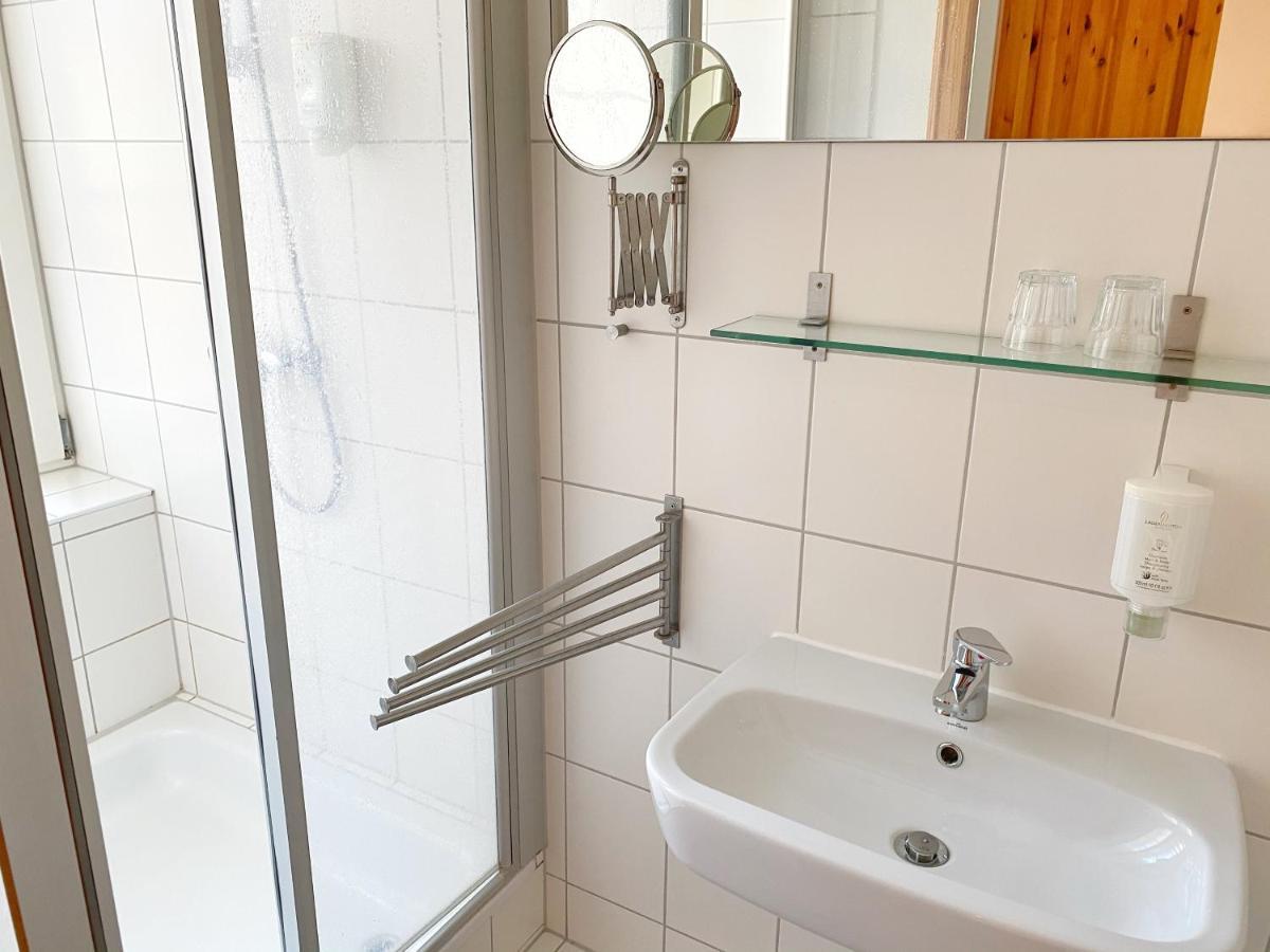 Sassnitz - Seaside Appartements Seaside Appartements, "Orange" ภายนอก รูปภาพ